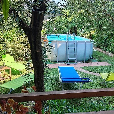 Alloggio Per Uso Turistico Sant'Andrea Lariano Esterno foto